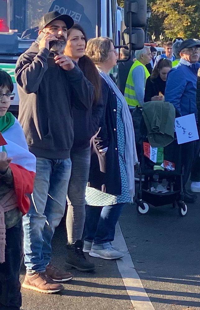 رسوایی جدید براندازان؛ ارتباط رپر دعوت کننده به درگیری مسلحانه با منافقین