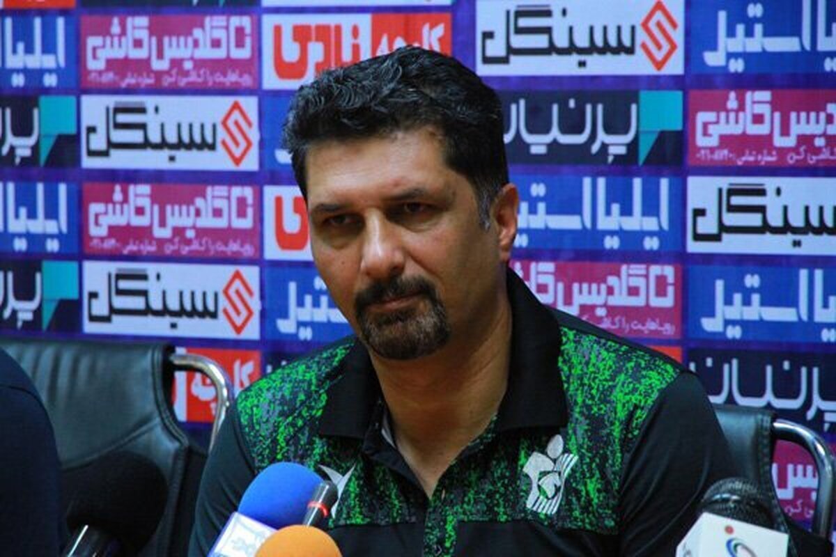 حسینی: هیچ شانس گلی با نفت آبادان ندادیم/ برای هدایت تیم امید رسما با من صحبت نشده
