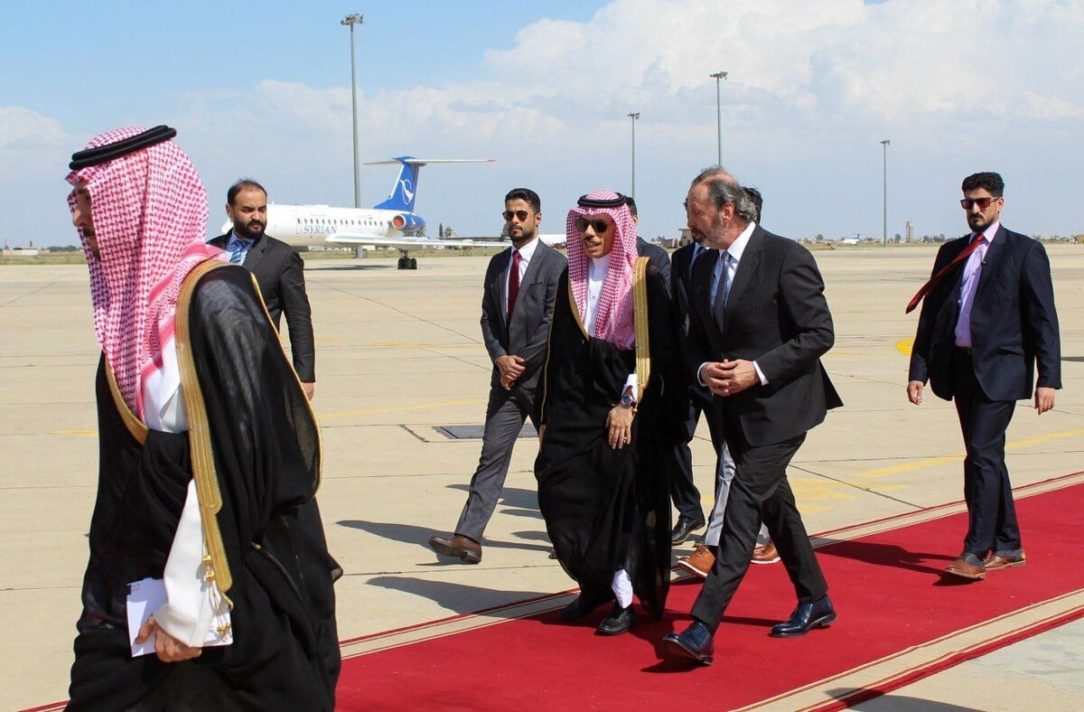 سفر وزیر خارجه عربستان به سوریه/بن فرحان با بشار اسد دیدار کرد
