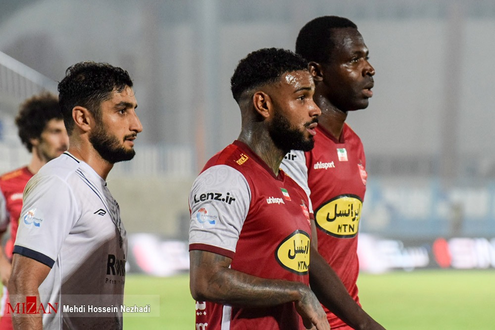 پرسپولیس ۱۴۰۱؛ بی جام و کم فروغ