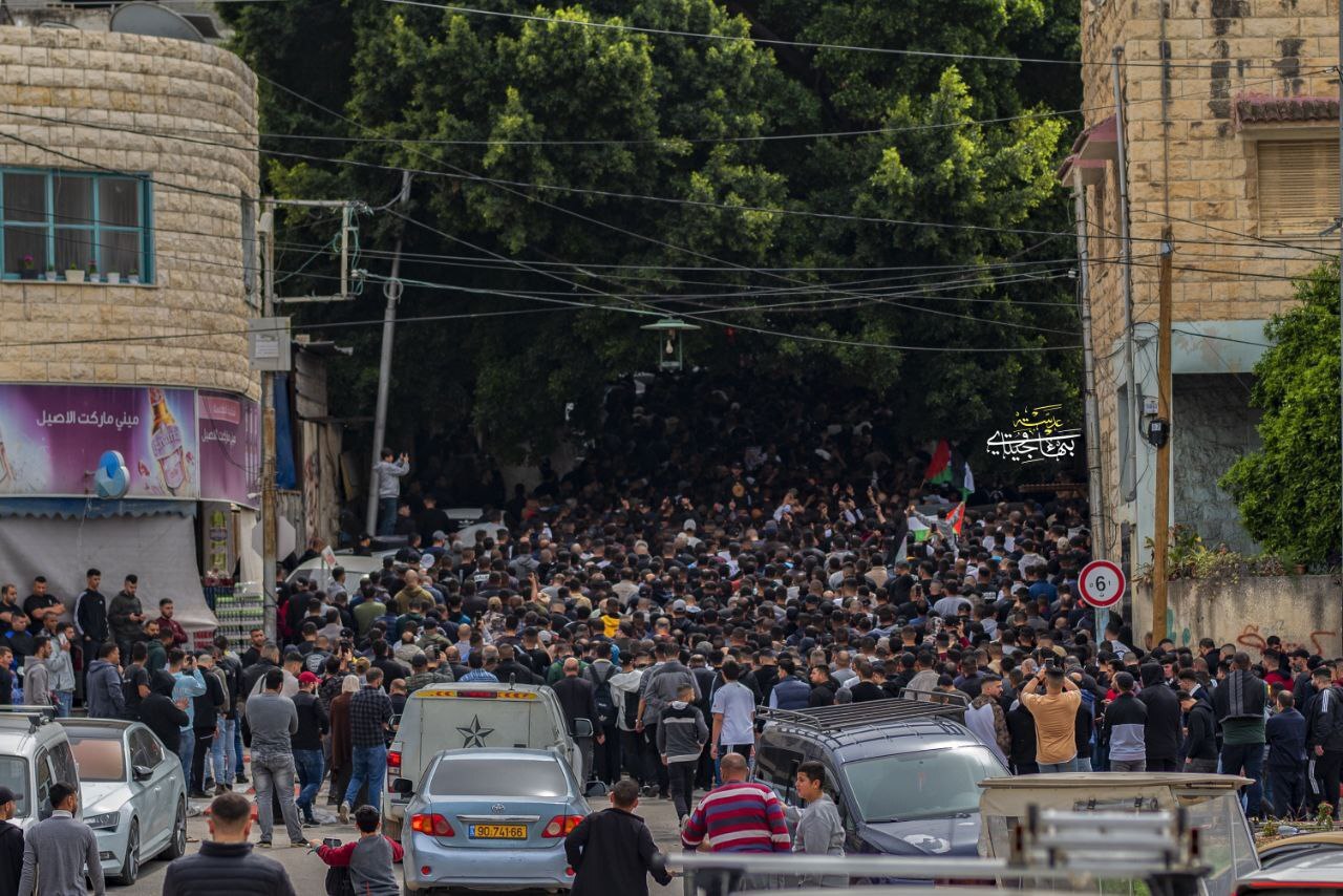 تشییع پیکر نخستین شهید فلسطینی در ماه مبارک رمضان