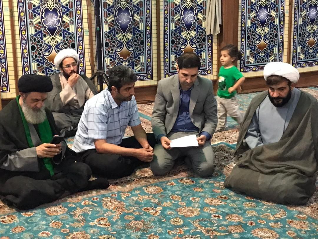 برپایی ۳۷ میز خدمت مسئولین قضایی در مساجد و مصلیهای نماز جمعه استان هرمزگان به مناسبت ماه مبارک رمضان برپایی ۳۷ میز خدمت مسئولین قضایی در مساجد و مصلیهای نماز جمعه استان هرمزگان به مناسبت ماه مبارک رمضان