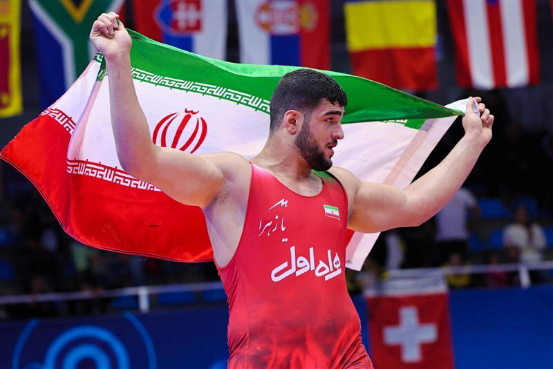 سایه روشن کشتی در سالی که گذشت؛ از کنارهگیری سوریان تا درگیری دبیر و پولادگر و ناکامی دوباره در دیپلماسی بینالمللی سایه روشن کشتی در سالی که گذشت؛ از کنارهگیری سوریان تا درگیری دبیر و پولادگر و ناکامی دوباره در دیپلماسی بینالمللی