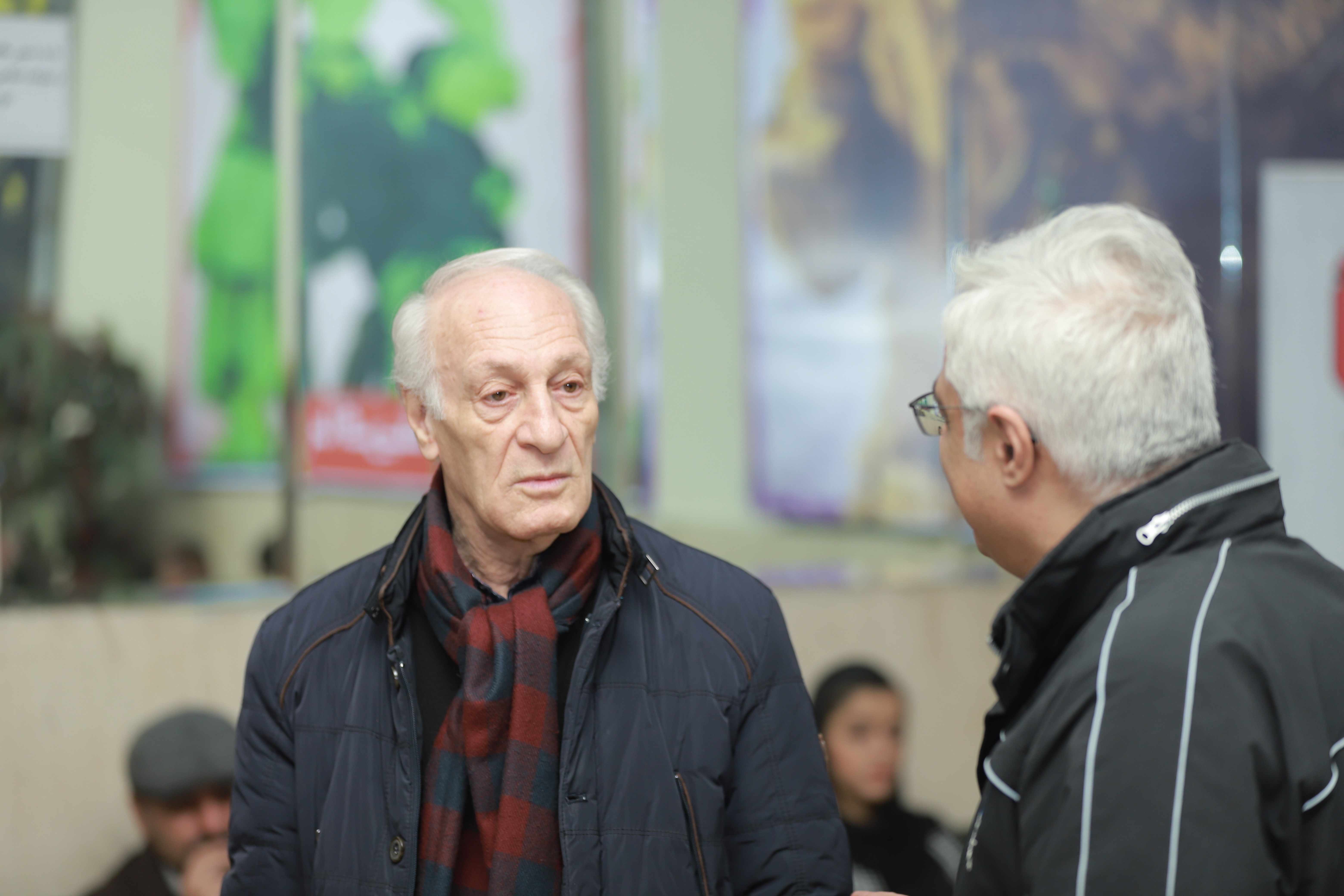 تجلیل از فرامرز قریبیان در اکران مردمی «گیجگاه»/ عادل تبریزی: خاطرات زیادی در مورد فرامرز قریبیان از جمشید هاشمپور شنیدهام تجلیل از فرامرز قریبیان در اکران مردمی «گیجگاه»/ عادل تبریزی: خاطرات زیادی در مورد فرامرز قریبیان از جمشید هاشمپور شنیدهام