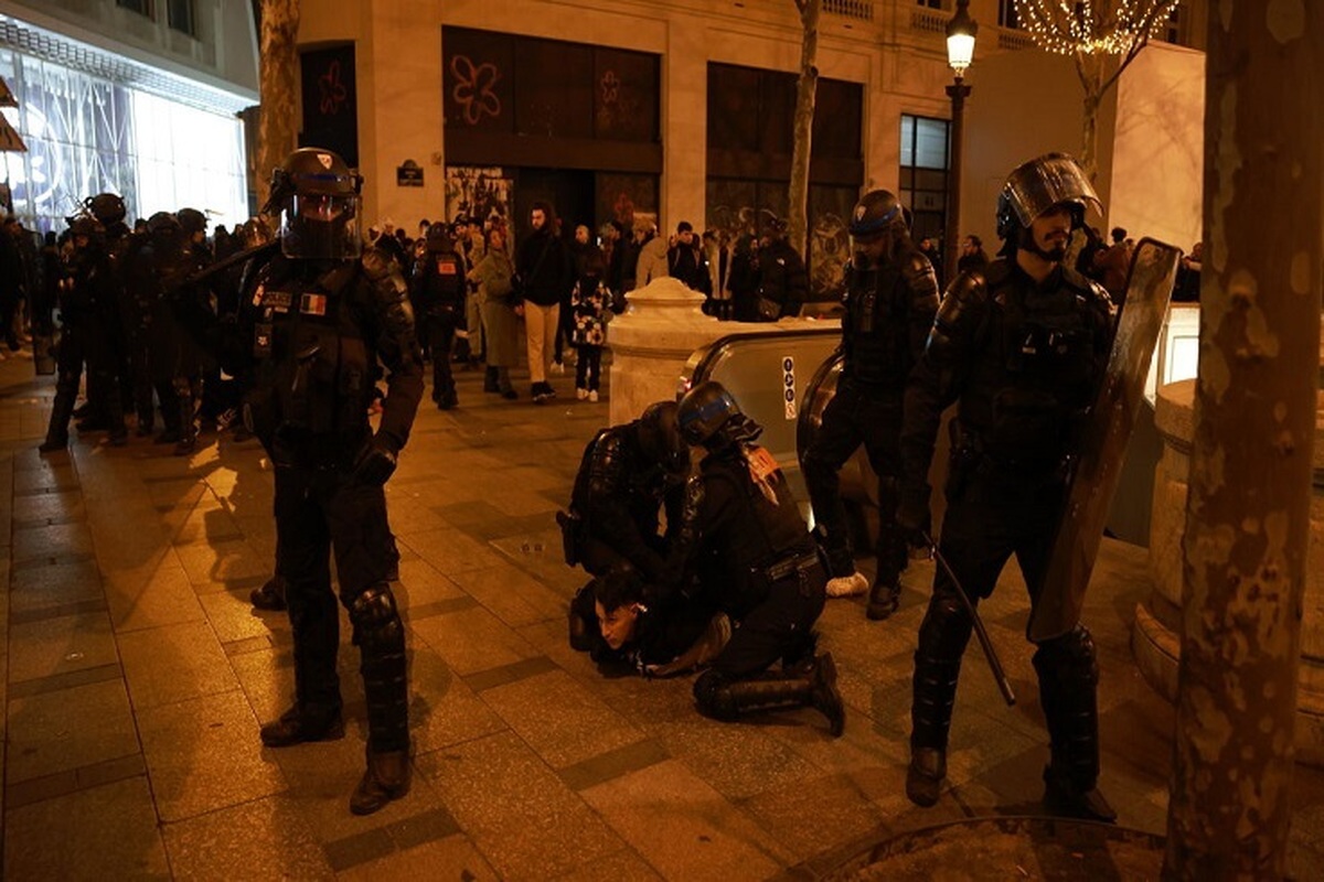 چهره امنیتی فرانسه و آلمان؛ صدها نفر در شب سال نو میلادی بازداشت شدند