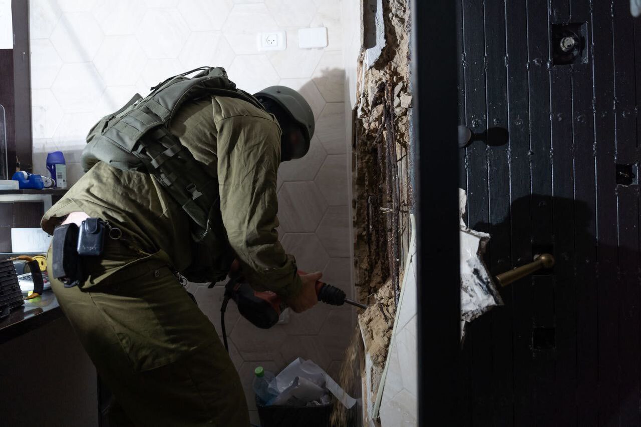 سرقت نظام‌مند اموال و دارایی فلسطینیان از سوی نظامیان صهیونیست