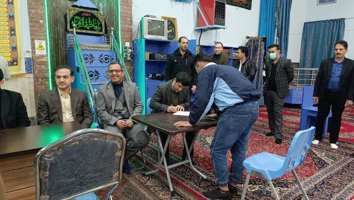مسئولان قضایی استان کرمانشاه به مناسبت سالروز شهادت شهید سلیمانی به مشکلات ۱۰۹ نفر رسیدگی کردند مسئولان قضایی استان کرمانشاه به مناسبت سالروز شهادت شهید سلیمانی به مشکلات ۱۰۹ نفر رسیدگی کردند