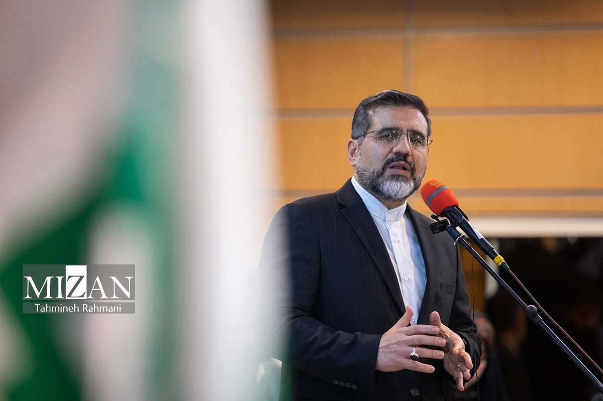 وزیر فرهنگ: تاریخ جنایت ناجوانمردانه در کرمان را فراموش نخواهد کرد