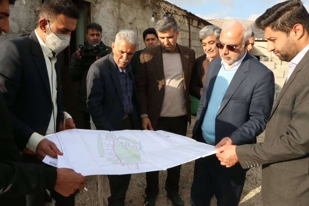 بازدید میدانی دادستان مرکز استان از منطقه جنگلی مله گاله در جنوب غرب شیراز