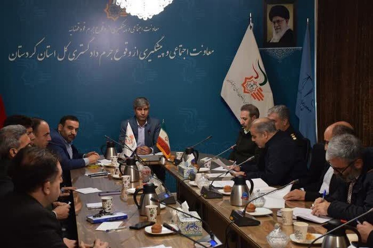 سرپرست معاونت پیشگیری از وقوع جرم دادگستری کردستان: حمل و بکارگیری سلاح سرد و گرم خسارت‌های جبران‌ناپذیر مادی و معنوی زیادی به همراه دارد