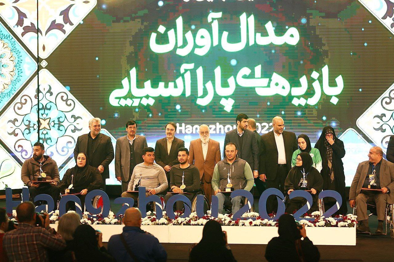 کارگری: برای فتح قله‌های افتخار باید کمر همت را ببندیم/ اوجاقی: این افتخارآفرینی بی‌نظیر بود