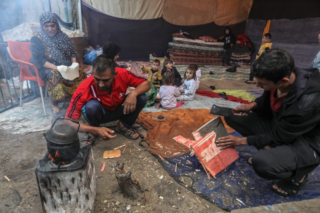 در غزه چه می‌گذرد؟ ساکنان بزرگ‌ترین زندان روباز جهان در یک قدمی فاجعه بشردوستانه