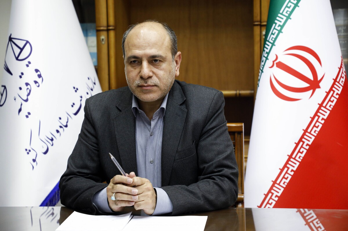 سقف سالانه حق التحریر دریافتی هر دفترخانه معادل ۲ برابر میانگین درآمد دفاتر شهرستان مرکز استان مربوطه در سال قبل است