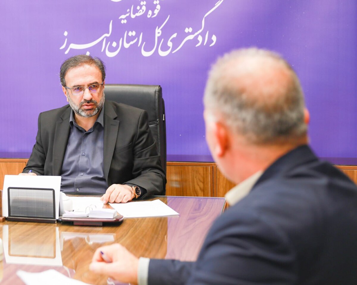 رئیس کل دادگستری استان البرز به مشکلات حقوقی و قضایی ۲۷ نفر از مراجعان رسیدگی کرد