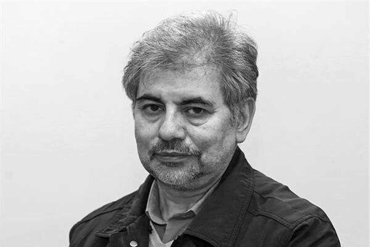 نمایش پوستر‌های شاخص انقلاب اسلامی در شانزدهمین جشنواره هنر‌های تجسمی فجر