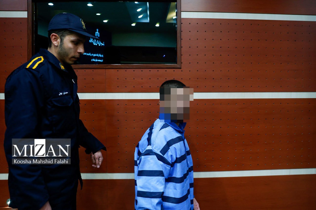 دادگاه پرونده قتل داریوش مهرجویی و همسرش پس از رسیدگی یازده ساعته به اتهامات چهار متهم به پایان رسید/ یکی از وکلای شکات: از دادگاه تقاضای صدور حکم قصاص دارم/ رئیس کل دادگستری البرز: رای در مهلت قانونی از سوی دادگاه صادر خواهد شد