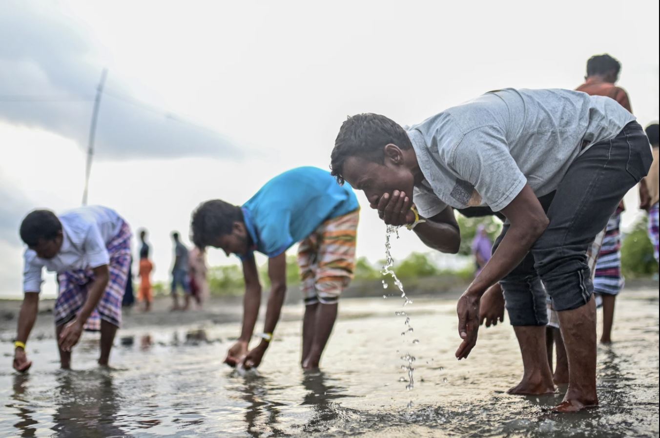 نخستین سرنخ‌ها از قایق ناپدید شده پناهجویان روهینگیا با ۲۰۰ سرنشین