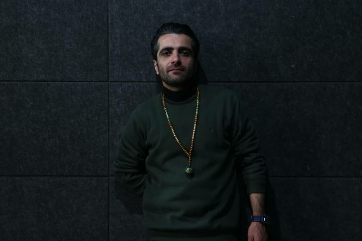 شاعرانگی دوباره محسن اردشیر این‌بار با سیاه خال