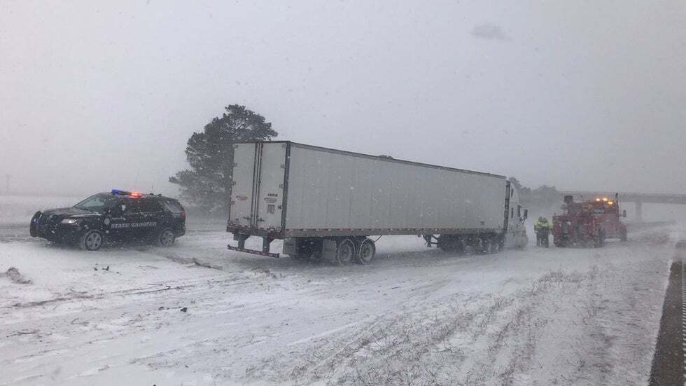 مرگ ۸۱ نفر در آمریکا بر اثر طوفان زمستانی