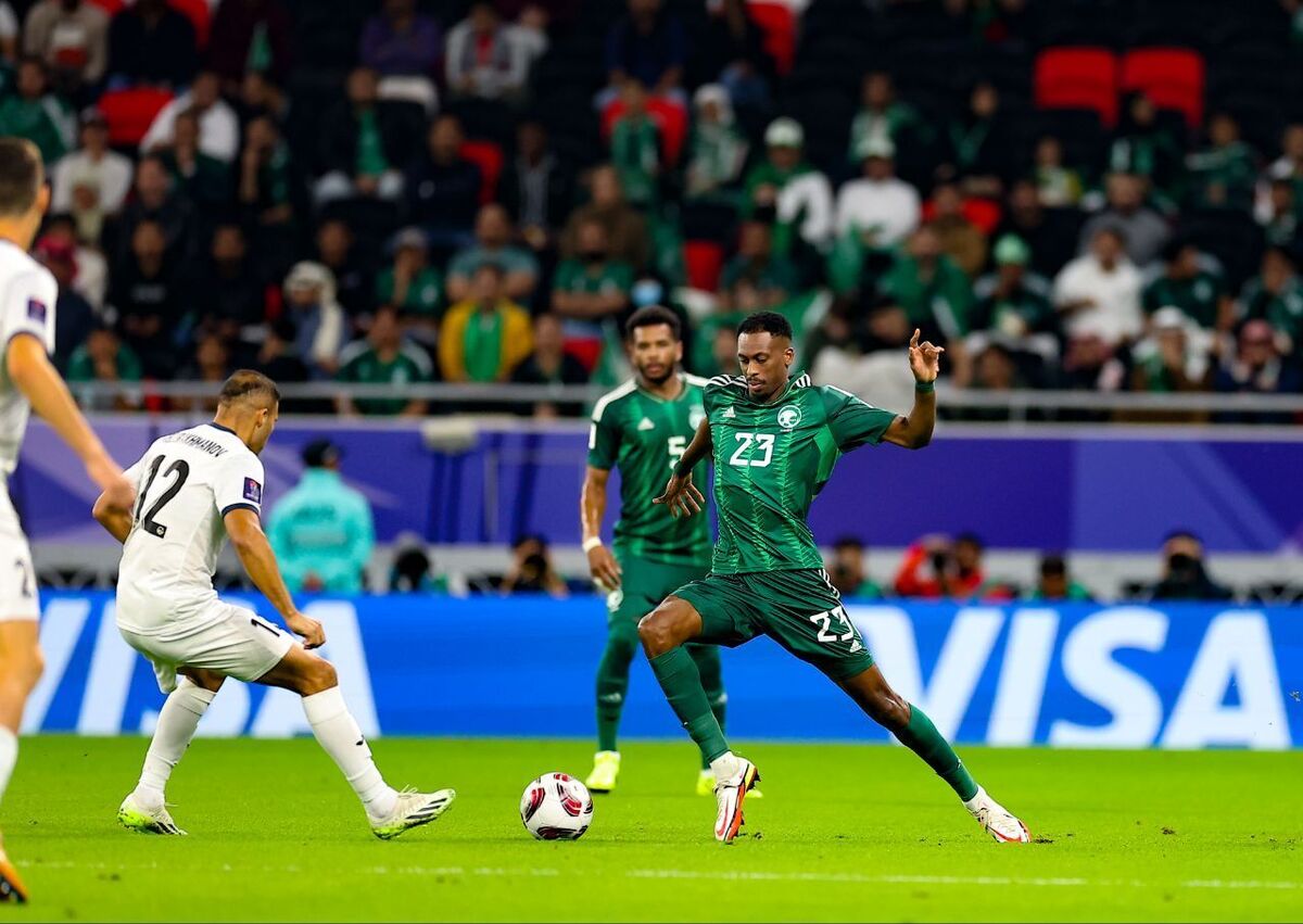 جام ملت‌های آسیا| صعود عربستان با پیروزی مقابل قرقیزستان ۹ نفره + فیلم