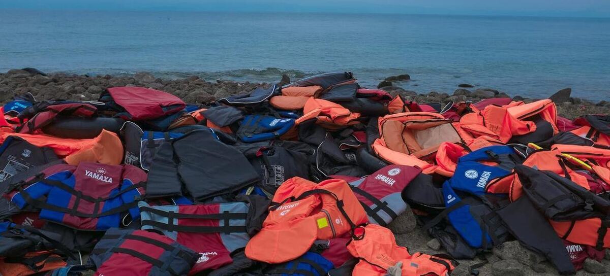 امواج مرگ در مدیترانه؛ دست‌کم ۱۰۰ مهاجر کشته یا مفقود شدند