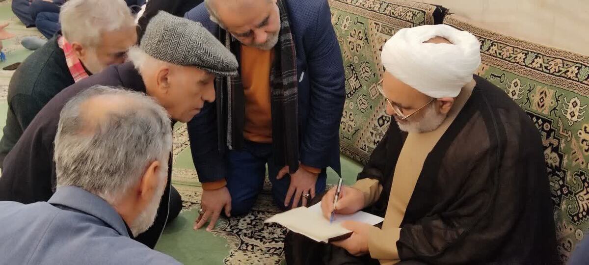 رئیس کل دادگستری مازندران به مشکلات حقوقی مردم در مسجد حضرت فاطمه زهرا (س) ساری رسیدگی کرد رئیس کل دادگستری مازندران به مشکلات حقوقی مردم در مسجد حضرت فاطمه زهرا (س) ساری رسیدگی کرد