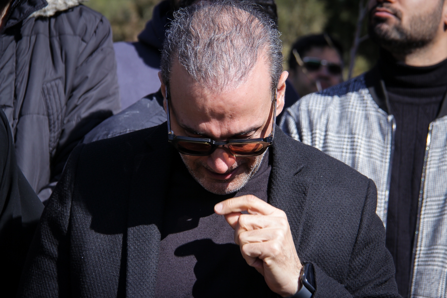 علیرضا قربانی با همسرش وداع کرد