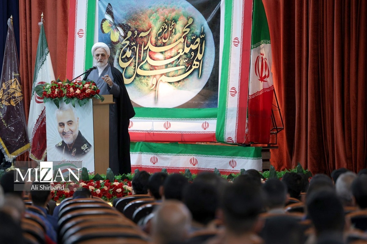 سرکشی رئیس قوه قضاییه از زندان مرکزی اصفهان و شرکت در مراسم آزادسازی هزار و ۲۵۵ نفر از زندانیان و محکومان واجد شرایط