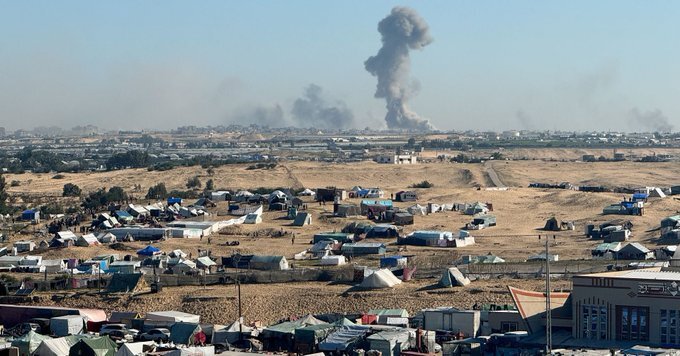 وضعیت بحرانی آوارگان غزه؛ از حملات رژیم صهیونیستی تا زندگی در گورستانها وضعیت بحرانی آوارگان غزه؛ از حملات رژیم صهیونیستی تا زندگی در گورستانها