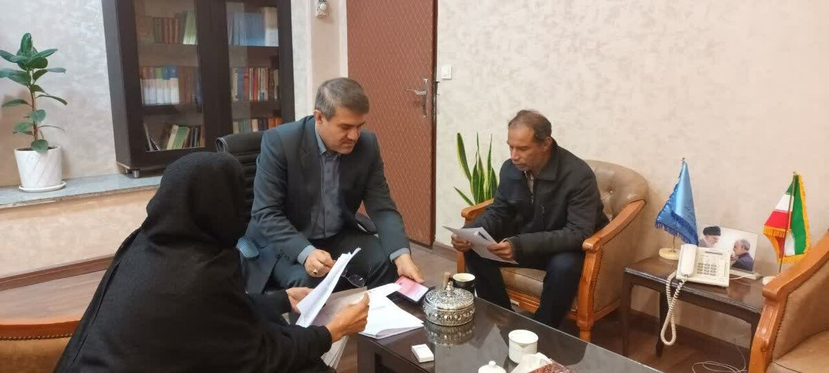 دادستان استان کرمان به مشکلات حقوقی و قضایی ۴٠ نفر از مراجعان رسیدگی کرد