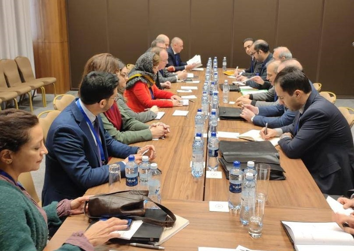 مشاور ارشد وزیر امور خارجه و معاون‌ نماینده ویژه سازمان ملل در امور سوریه دیدار کردند