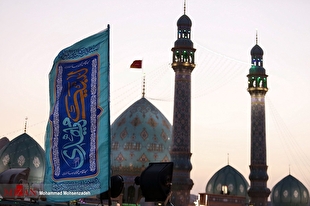 سرعت بخشیدن به ظهور با انقلاب اسلامی