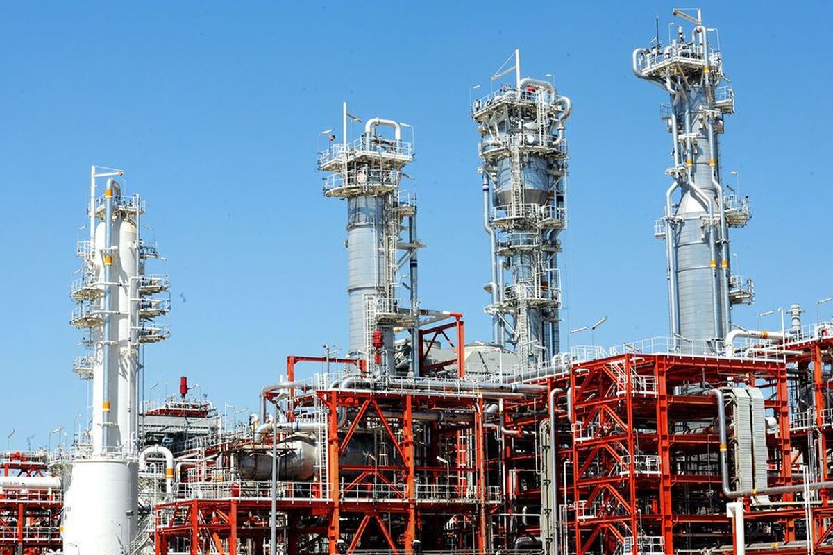 تولید روزانه ۵۷۰ میلیون مترمکعب گاز شیرین در پالایشگاه‌های پارس جنوبی