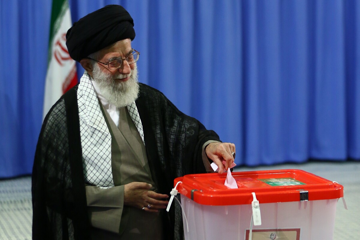 رهبر انقلاب اسلامی صبح‌ جمعه رای خود را به صندوق خواهند انداخت