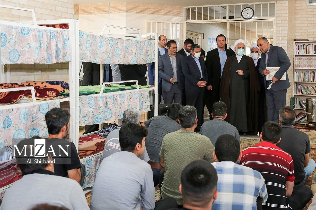 ویژه عید///بازدید رئیس قوه قضاییه از زندانها در سال ۱۴۰۲ ویژه عید///بازدید رئیس قوه قضاییه از زندانها در سال ۱۴۰۲