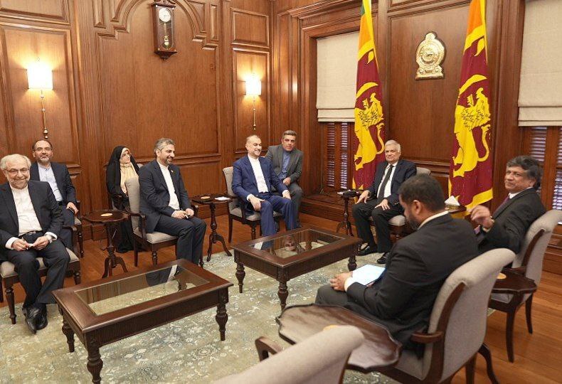 دیدار و رایزنی امیرعبداللهیان با وزیر خارجه و نخستوزیر سریلانکا دیدار و رایزنی امیرعبداللهیان با وزیر خارجه و نخستوزیر سریلانکا