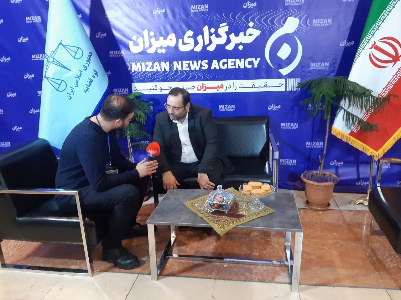 چهارمین روز نمایشگاه رسانههای ایران؛ مسئولان قضایی و دولتی در غرفه خبرگزاری میزان حضور یافتند چهارمین روز نمایشگاه رسانههای ایران؛ مسئولان قضایی و دولتی در غرفه خبرگزاری میزان حضور یافتند