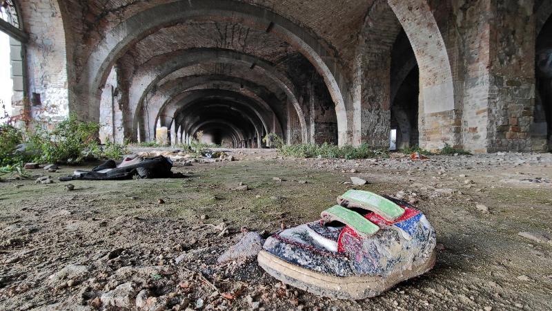 وضعیت بحرانی مراکز پناهجویی ایتالیا؛ اسکان صدها پناهجو در «سیلوی شرم»