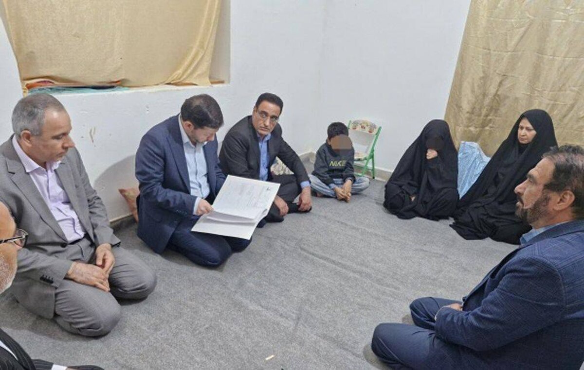 رئیس‌ کل دادگستری و مدیرکل زندان‌های استان بوشهر با خانواده زندانیان دیدار کردند