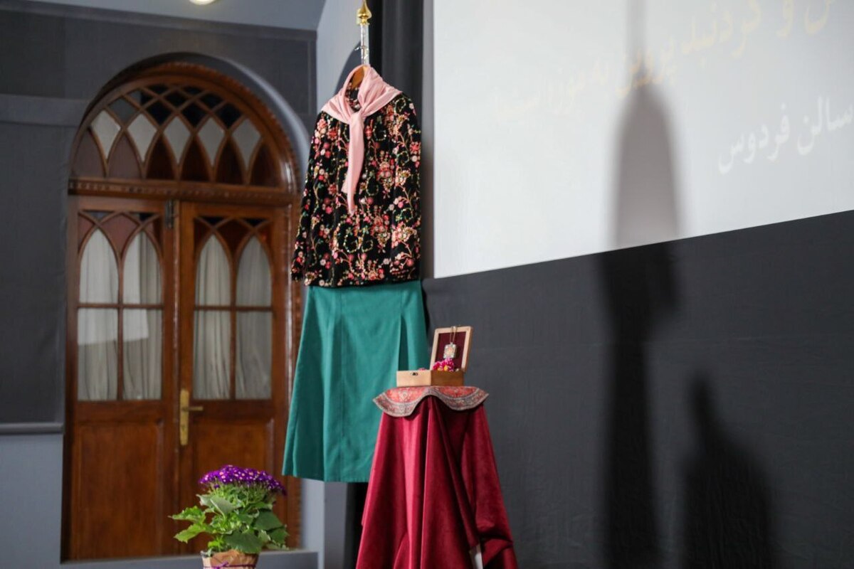 لباس، پارتیتور و گردنبند «پروین» به موزه سینما اهدا شد