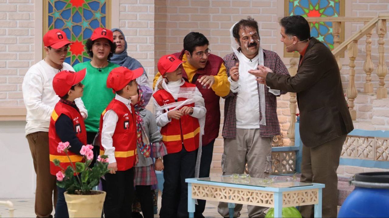 پخش ویژه برنامه سحرگاهی «سر سفره خدا» از شبکه نهال پخش ویژه برنامه سحرگاهی «سر سفره خدا» از شبکه نهال