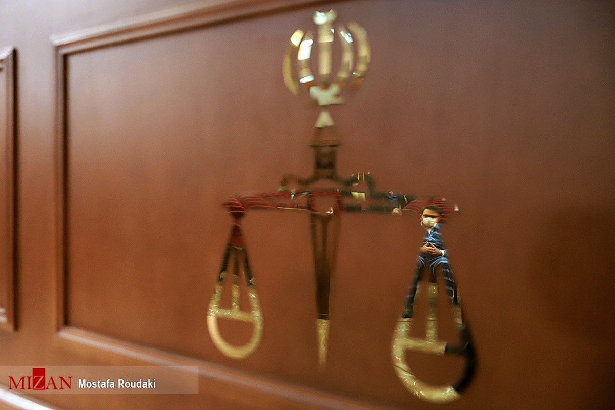 مبارزه با فساد اعتماد به نظام را به دنبال دارد