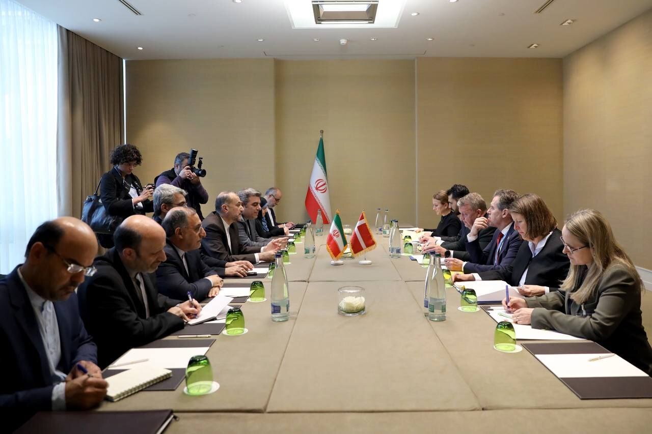 امیرعبداللهیان: امنیت مصر را امنیت ایران میدانیم امیرعبداللهیان: امنیت مصر را امنیت ایران میدانیم