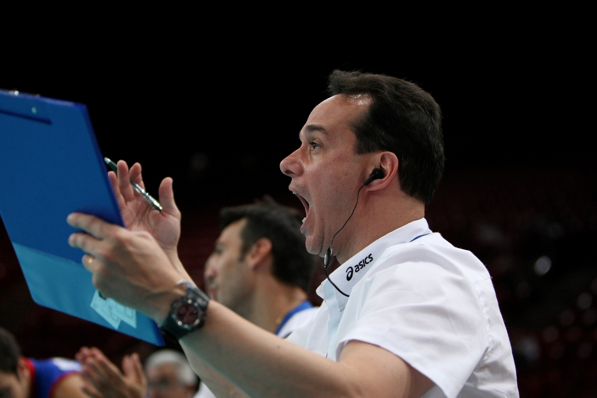 سرمربی تیم ملی والیبال انتخاب شد/ دستیار رزنده در راه ایران سرمربی تیم ملی والیبال انتخاب شد/ دستیار رزنده در راه ایران