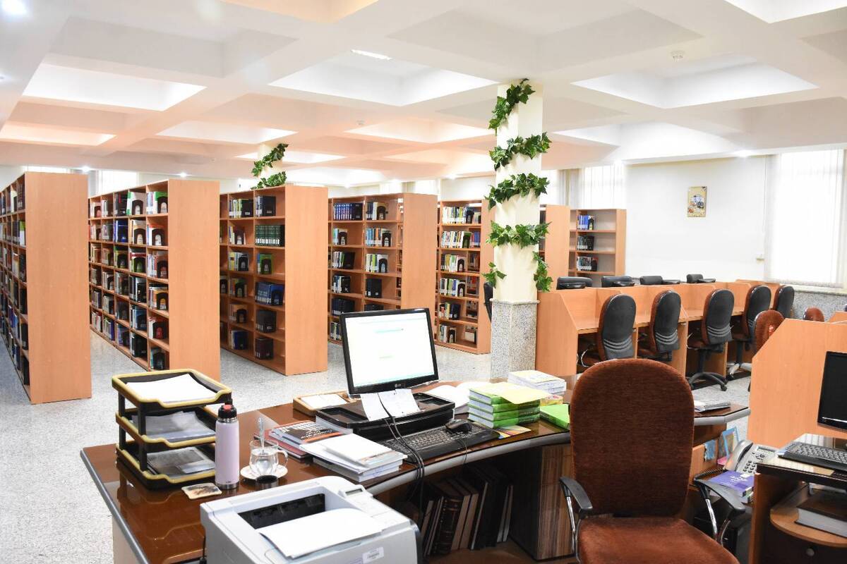 دادگستری استان خراسان جنوبی ۳۰۰ میلیون ریال به کتابخانه دادگستری استان اختصاص داد