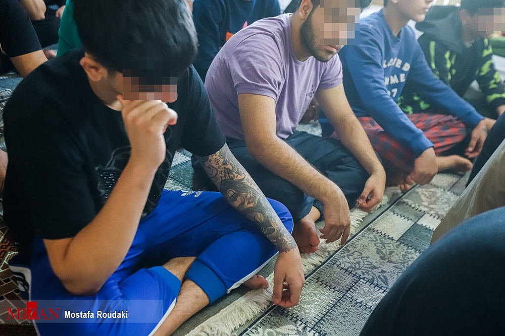 استفاده حداکثری از مجازاتهای جایگزین حبس با استفاده از پابند الکترونیک در اولویت سازمان زندانها/ضرورت افزایش صدور آرای جایگزین حبس برای استفاده از پابندهای الکترونیک از سوی قضات استفاده حداکثری از مجازاتهای جایگزین حبس با استفاده از پابند الکترونیک در اولویت سازمان زندانها/ضرورت افزایش صدور آرای جایگزین حبس برای استفاده از پابندهای الکترونیک از سوی قضات