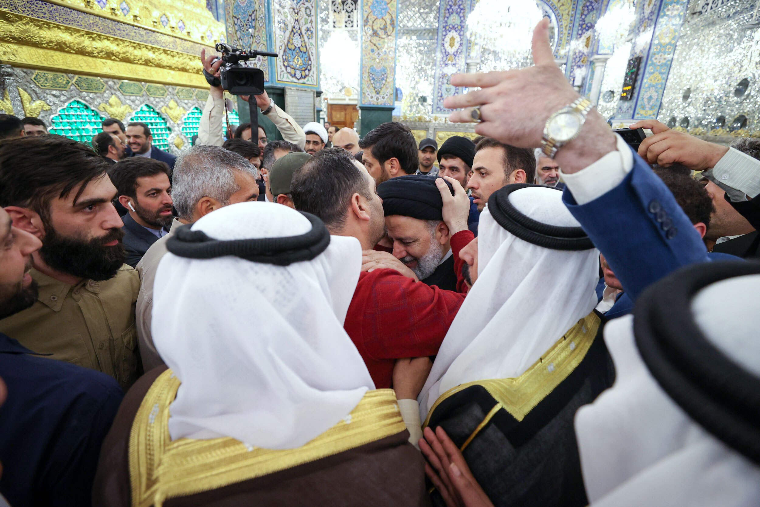 زیارت مضجع مطهر حضرت زینب (س) زیارت مضجع مطهر حضرت زینب (س)