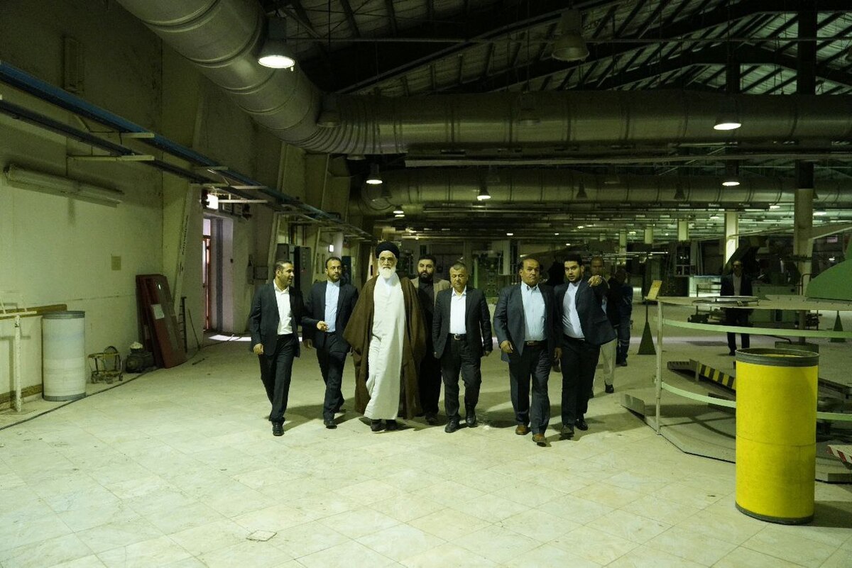 بازدید رئیس دیوان عالی کشور از کارخانه ریسندگی پریس/ اشتغال به کار ۳۰۰ نفر با احیای کارخانه