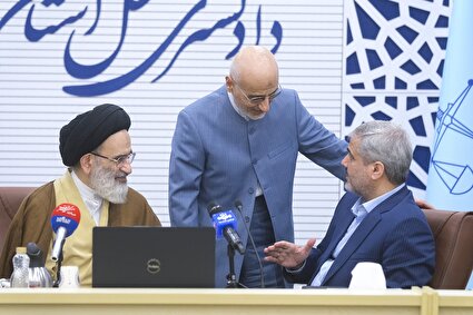 دیدار نمایندگان مردم تهران در مجلس شورای اسلامی با رئیس کل دادگستری استان تهران