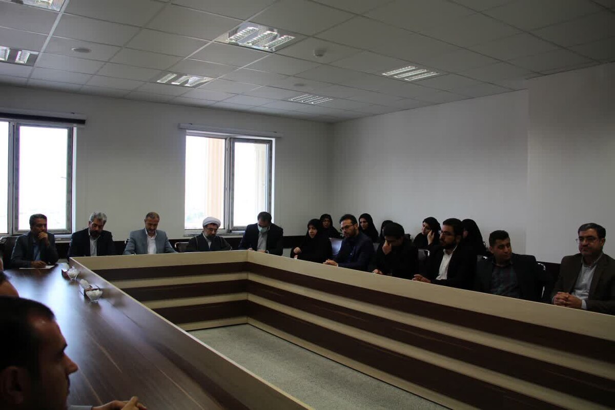 رئیس کل دادگستری استان سمنان از دادگستری شهرستان مهدیشهر بازدید کرد